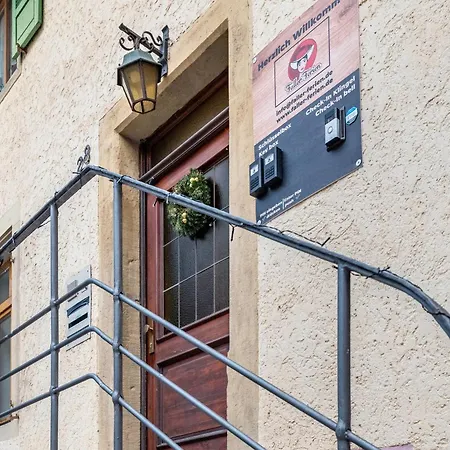 Apartment Faller